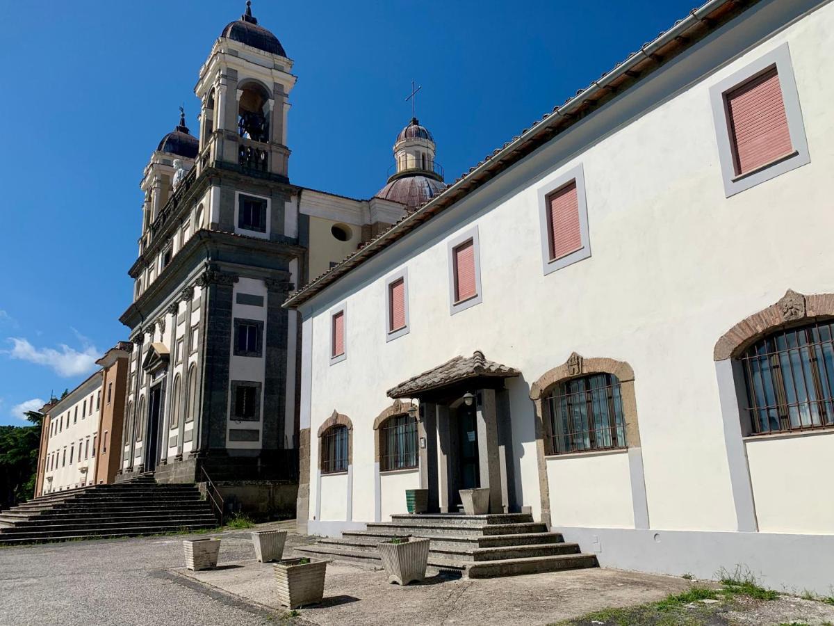 Готель Monastero San Vincenzo - Casa Per Ferie Bassano Romano Екстер'єр фото